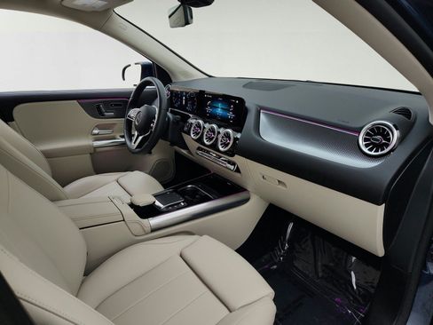 Used 2023 Mercedes-Benz GLA 250 image 27