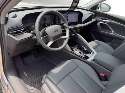 New 2026 Audi Q5 Premium AWD/4WD image 4