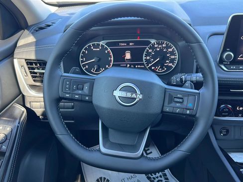 New 2026 Nissan Rogue SV image 15