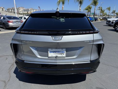 Used 2024 Cadillac Lyriq Luxury w/ LPO, Floor Liner Package RWD image 8