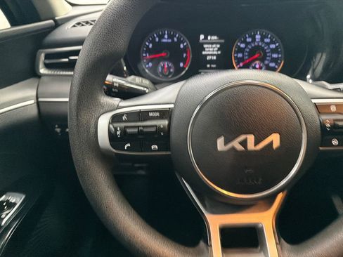 Used 2022 Kia K5 LXS FWD image 22