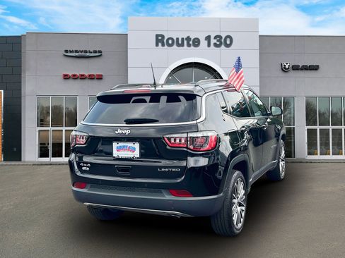 Used 2023 Jeep Compass Limited w/ Elite Group AWD/4WD image 4
