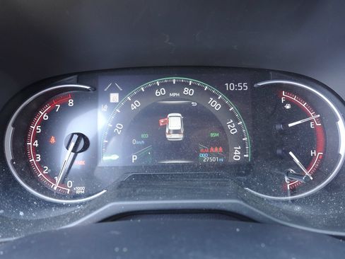 Used 2023 Toyota RAV4 XLE Premium FWD image 18