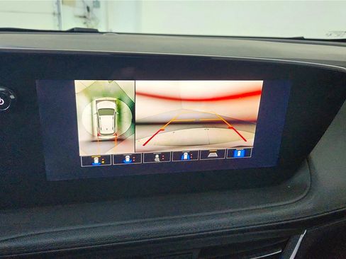 Used 2026 Buick Encore GX Avenir w/ Avenir Technology Package image 51