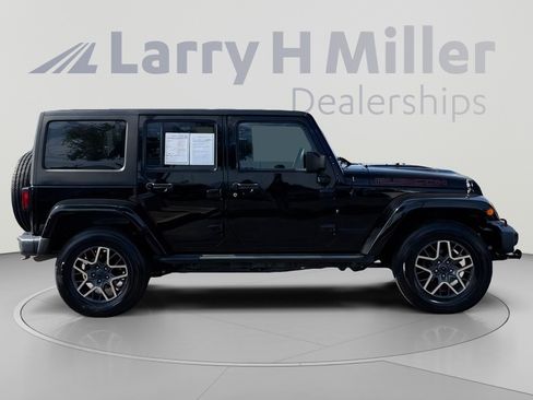 Used 2016 Jeep Wrangler Unlimited Rubicon AWD/4WD image 6