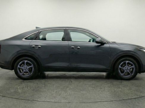 Used 2025 Kia K4 FWD image 11