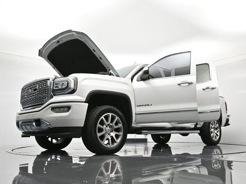 Used 2018 GMC Sierra 1500 Denali image 50