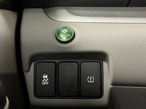 Used 2014 Honda CR-V LX image 12