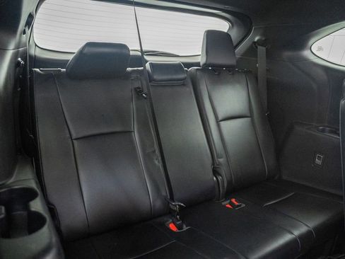 Used 2023 Toyota Highlander XSE AWD/4WD image 41