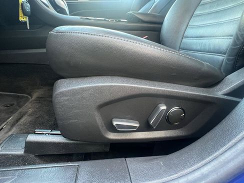 Used 2016 Ford Fusion SE w/ Equipment Group 202A AWD/4WD image 11