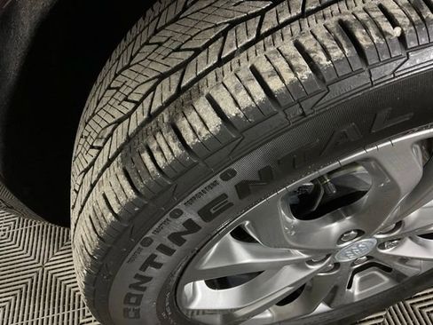 Used 2021 Buick Enclave Avenir w/ Avenir Technology Package image 44