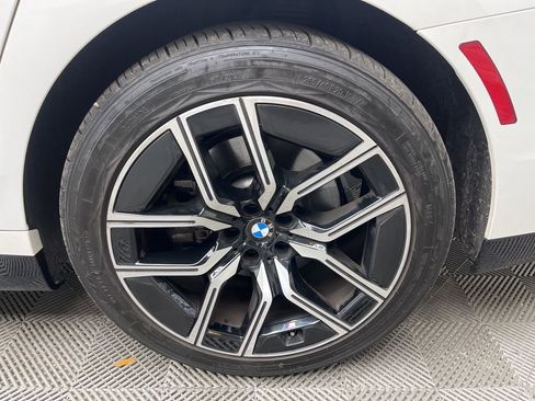 Used 2025 BMW 740i 740i image 29