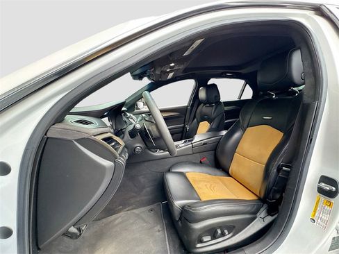 Used 2016 Cadillac CTS V image 12