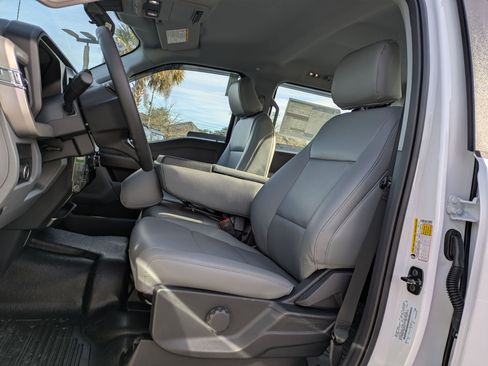 New 2026 Ford F250 XL w/ XL Chrome Package image 23