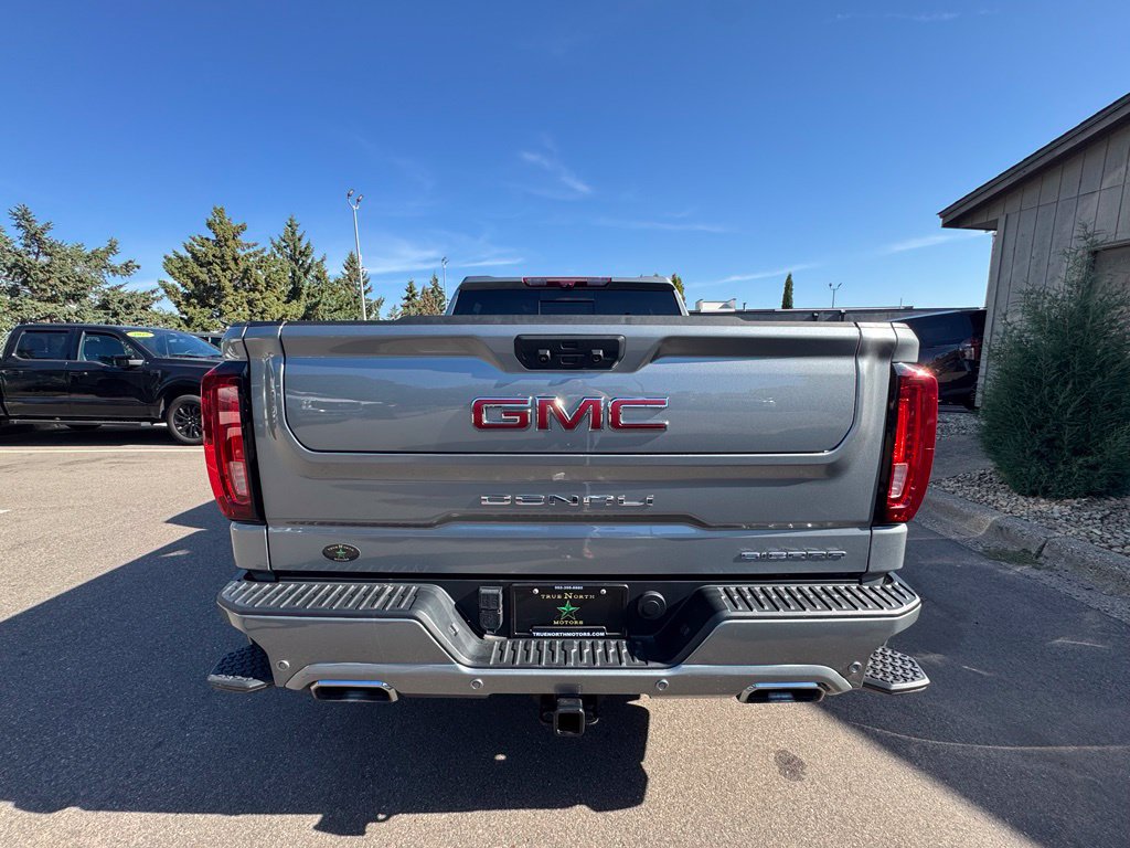 Used 2024 GMC Sierra 1500 Denali AWD/4WD image 9