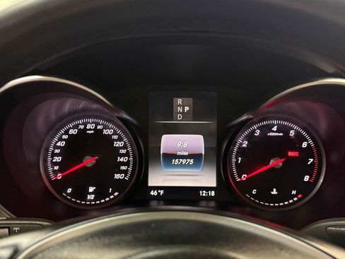 Used 2018 Mercedes-Benz GLC 300 4MATIC w/ Multimedia Package image 31