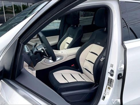 New 2026 Mercedes-Benz GLE 53 AMG 4MATIC Coupe image 9