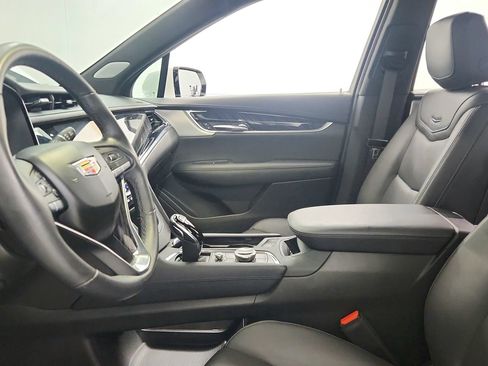 Used 2024 Cadillac XT6 Premium Luxury w/ LPO, Floor Liner Package AWD/4WD image 17