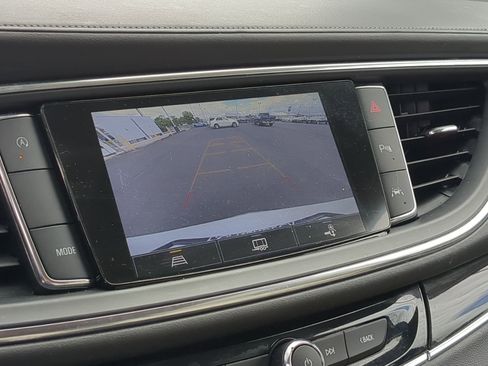 Used 2023 Buick Enclave Essence w/ Experience Buick Package FWD image 14