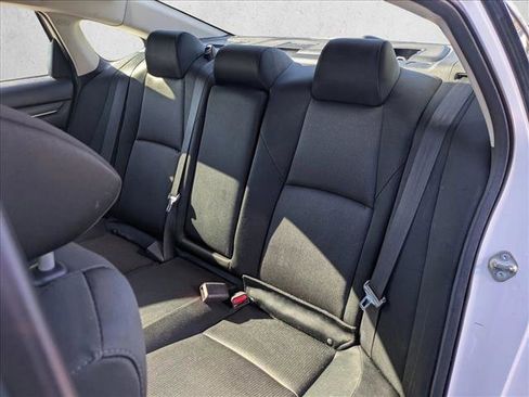 Used 2019 Honda Accord LX image 13