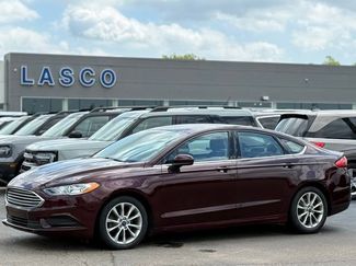 Used 2017 Ford Fusion SE w/ Fusion SE Technology Package FWD video 1