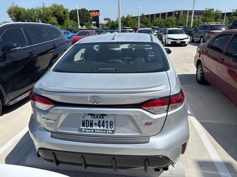 Used 2025 Toyota Corolla SE w/ SE Premium Package FWD image 8