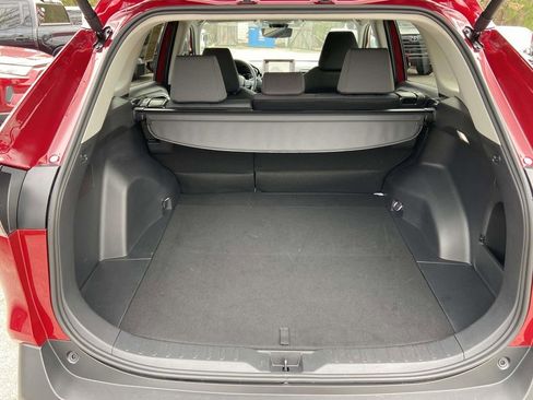 Used 2025 Toyota RAV4 XLE w/ Convenience Package image 9