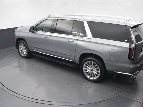 Certified 2024 Cadillac Escalade ESV Premium Luxury AWD/4WD image 47