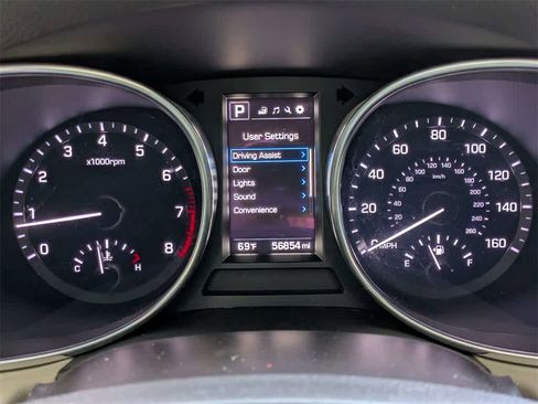 Used 2017 Hyundai Santa Fe Sport image 31