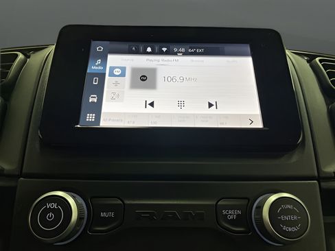 New 2025 RAM ProMaster 3500 w/ Convenience Group FWD image 16