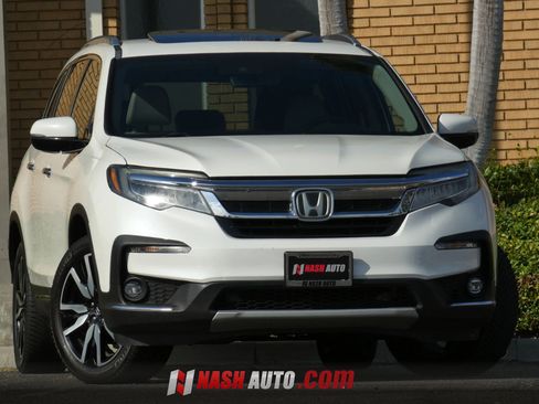 Used 2019 Honda Pilot Touring image 3
