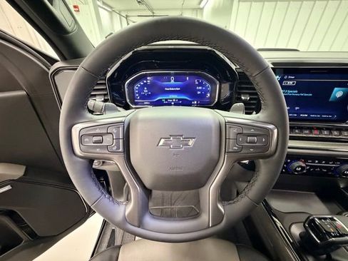 Certified 2025 Chevrolet Silverado 1500 ZR2 w/ Technology Package image 12