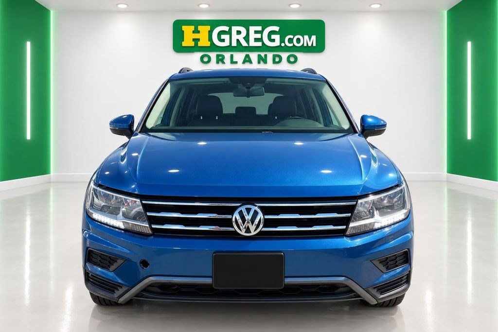 Used 2018 Volkswagen Tiguan S w/ 3rd Row Seat Package AWD/4WD image 6