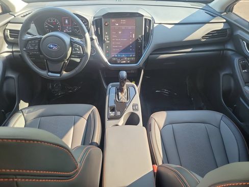 Used 2024 Subaru Crosstrek 2.5i Limited AWD/4WD image 13