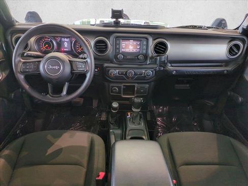 Used 2020 Jeep Wrangler Unlimited Sport image 17