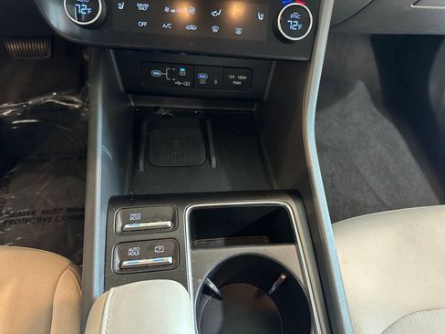 Used 2025 Hyundai Sonata SEL FWD image 41