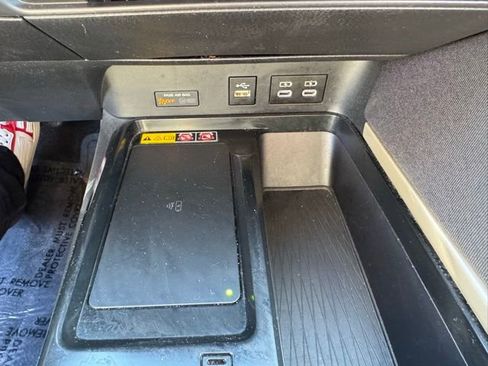 Used 2025 Toyota Camry LE FWD image 29