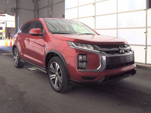 Used 2022 Mitsubishi Outlander Sport SE FWD image 6