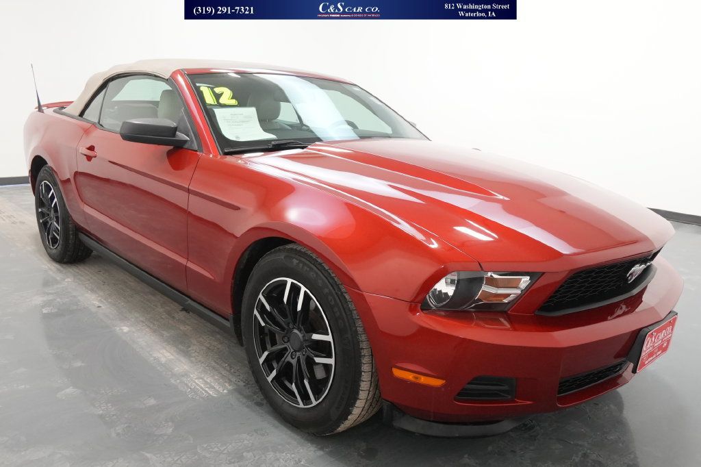 Used 2012 Ford Mustang Premium RWD image 1