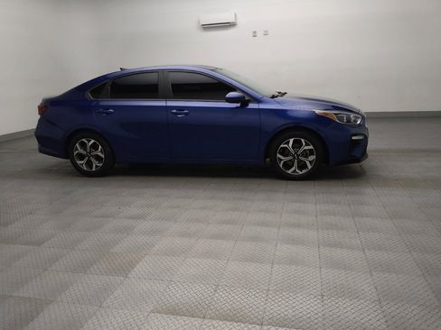 Used 2021 Kia Forte LXS FWD image 11