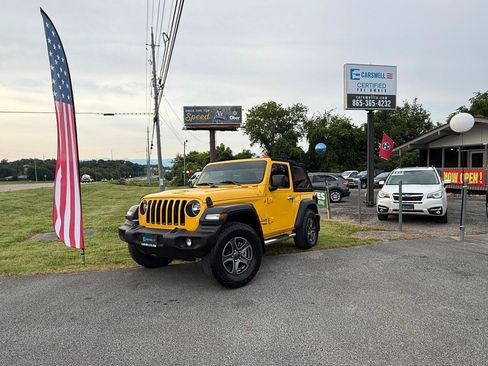 Used 2019 Jeep Wrangler Sport AWD/4WD image 36
