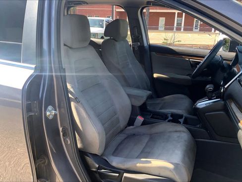 Used 2018 Honda CR-V EX image 9