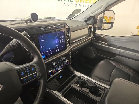 Used 2023 Ford F250 Lariat w/ Lariat Ultimate Package image 26
