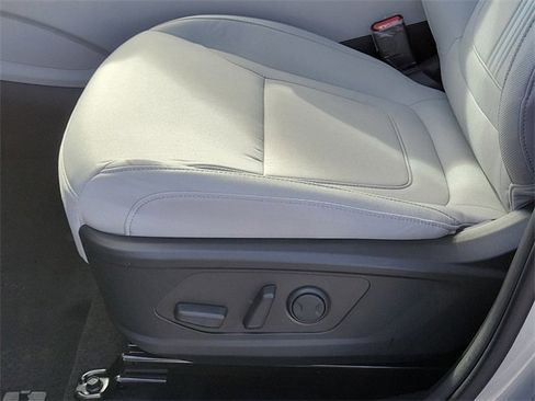 New 2026 Hyundai Tucson SEL image 16