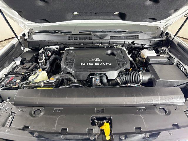 Used 2025 Nissan Armada SL w/ Captain's Chari Seat Package AWD/4WD image 31