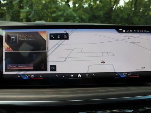 New 2026 BMW X7 xDrive40i w/ Executive Package image 13