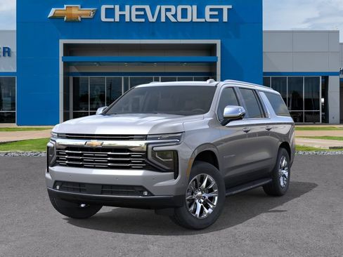 New 2026 Chevrolet Suburban Premier w/ Sun And Tow Package AWD/4WD image 6
