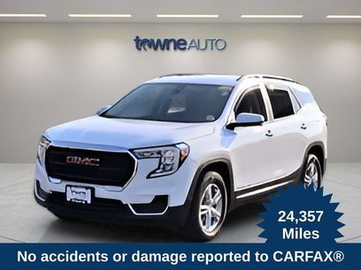 Used 2023 GMC Terrain SLE w/ Driver Convenience Package