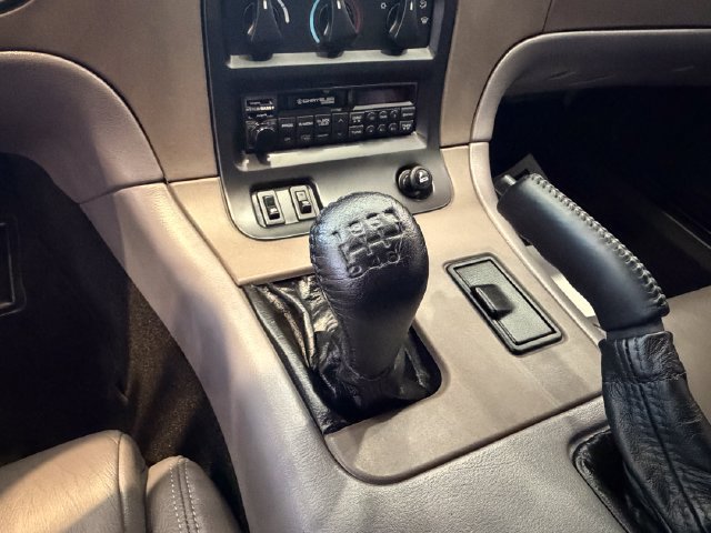 Used 1994 Dodge Viper RT/10 RWD image 17