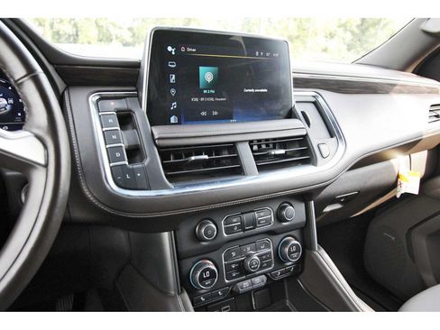 Used 2023 Chevrolet Tahoe Z71 w/ Luxury Package AWD/4WD image 22